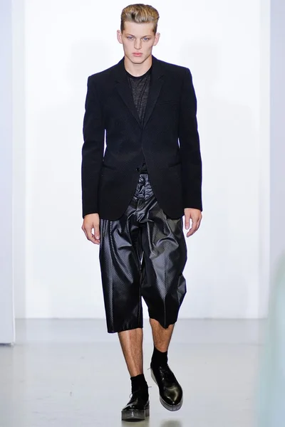 Look 38